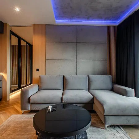 Sky Home- Wood Penthouse -manufaktura, Parking, Klimatyzacja, Dostep Na Kod