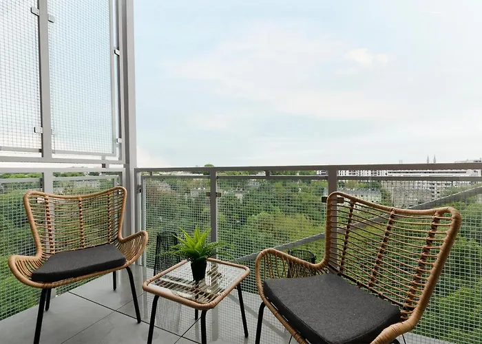 Διαμέρισμα Sky Home- Wood Penthouse -manufaktura, Parking, Klimatyzacja, Dostep Na Kod